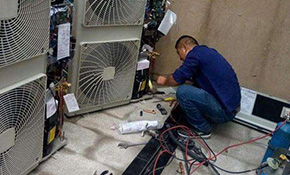 何再言：心中有梦，何惧未来